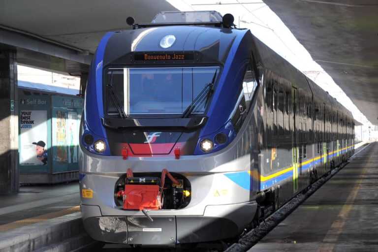 Alta velocità, va a passo di lumaca…