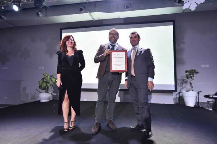 49158453_2209719435942855_4438109416285274112_n