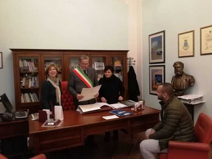 49171360_2316551621965352_3411464816378773504_n