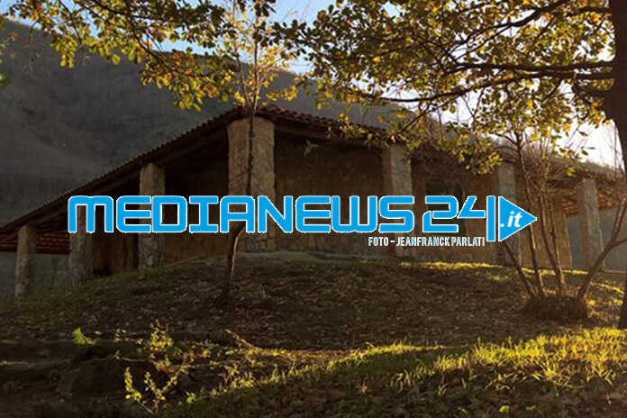 Angri – Devastato da ignoti “Il rifugio del Chianiello”: Ennesimo sfregio alla comunità