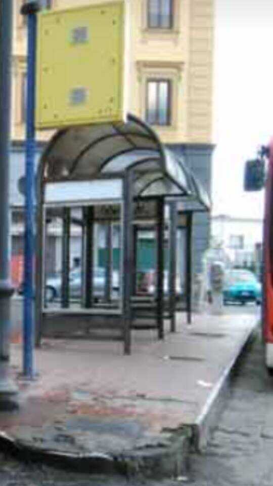 Castellammare di Stabia. Indignazione social per la fermata dei bus