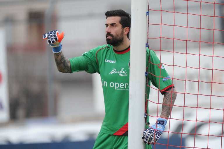 VIDEO – Angelo Casadei. il portiere pararigori di Scafati che fa grande il Gozzano