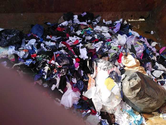 4719c943-b7f9-4a90-a112-d80f948ef0e0