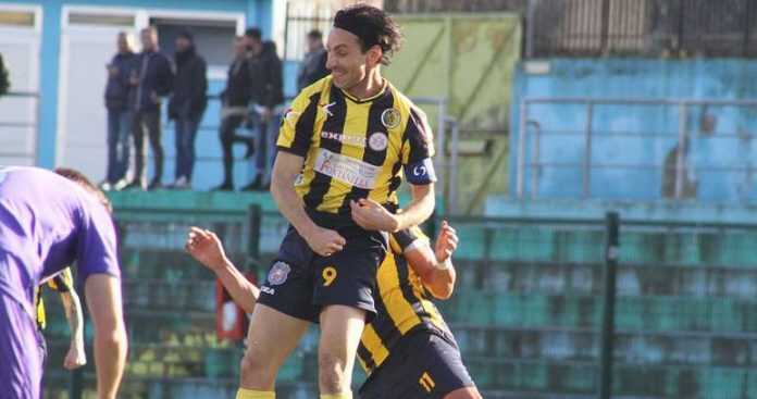 Dino-Fava-Passaro-ph-Valentina-De-Bono-FC-Giugliano