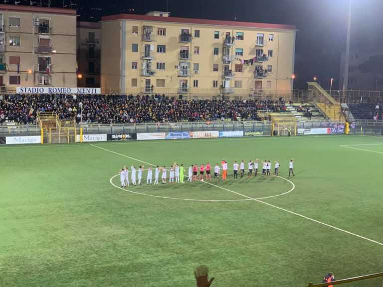 Juve Stabia-Cavese 2-2. Emozioni in campo e fuori al Menti