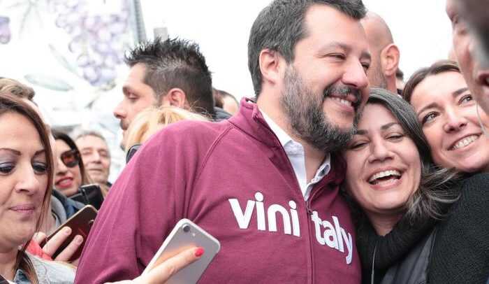 M5s – Muscarà :”Salvini deve smetterla con i suoi discorsi sui rifiuti”.