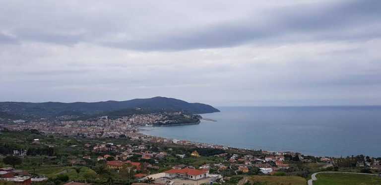 Agropoli, paura per la caduta di una bambina di 8 anni