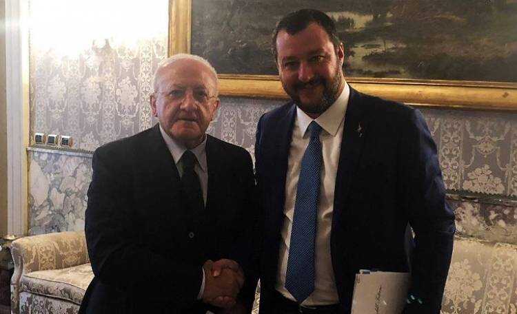 Coronavirus – Matteo Salvini – “Dico al Presidente De Luca di non preoccuparsi perché la ripartenza si farà in assoluta sicurezza a Milano come a Napoli a Torino come a Bari”