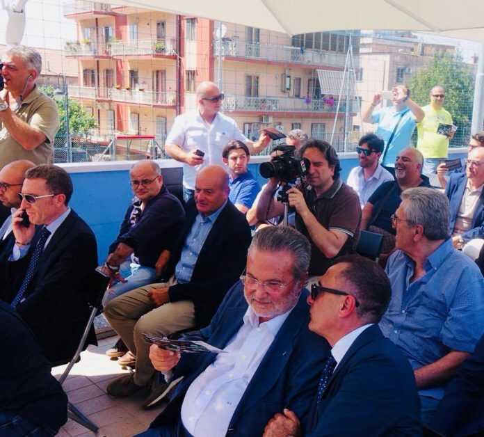 49789375_10212650568970188_1684149237601796096_n