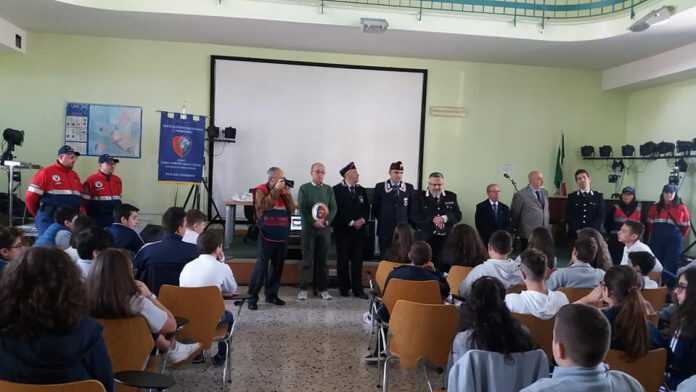 59989064_2300795783478540_3363517515178180608_n