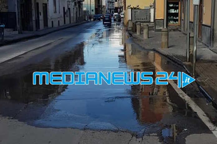 Angri – In soli cinque mesi ancora interventi sulla perdita di acqua