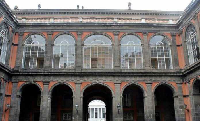 PALAZZO REALE NAPOLI