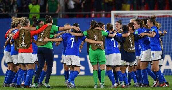“Allenare nel Calcio Femminile”, attesa Patrizia Panico