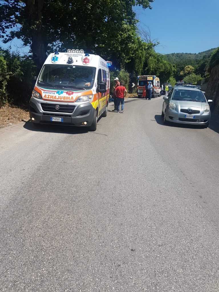 Grave incidente verso Baronissi, un morto e un ferito