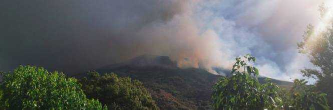 Stromboli, erutta il vulcano, panico tra i turisti, c’è un morto