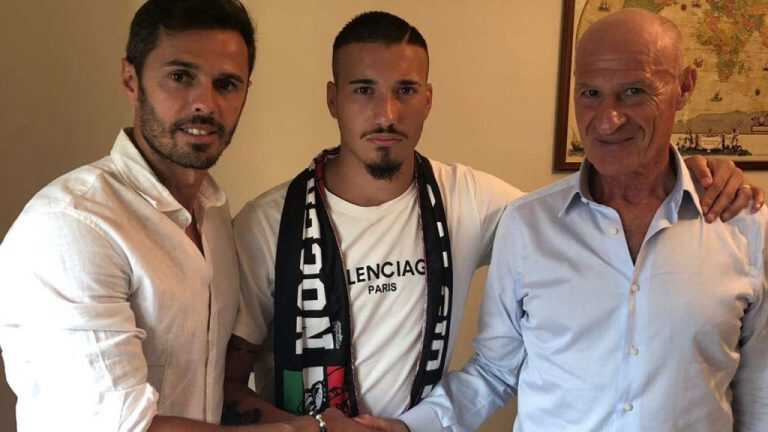 Nocerina, nobiltà in attacco con un giovane Conte