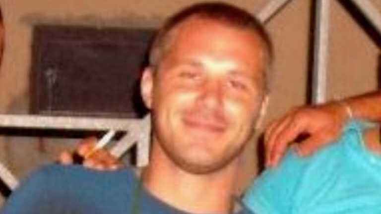 Poggiomarino, la morte di Antonio tra strazio e messaggi