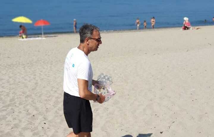 Ascea, altro ministro e altro tipo di spiaggia…