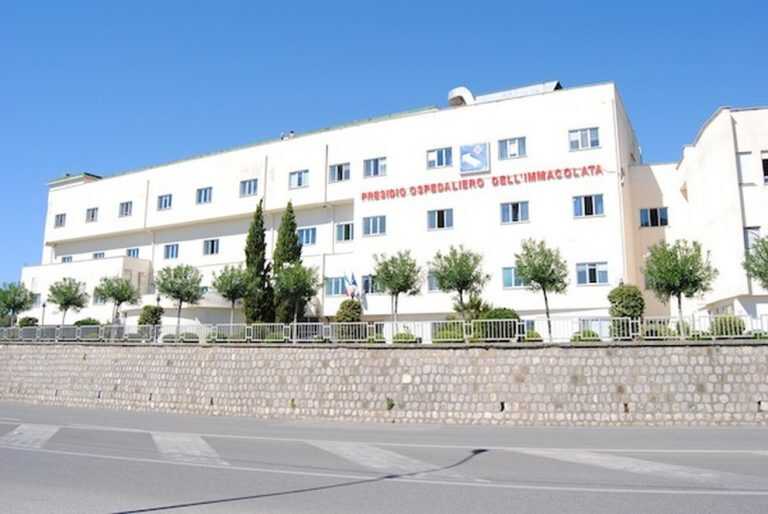 Sapri, la storia che non t’aspetti, colta da malore, scopre di essere incinta e partorisce al volo