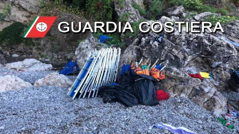 Capitaneria di porto, blitz contro l’occupazione abusiva di spiaggia