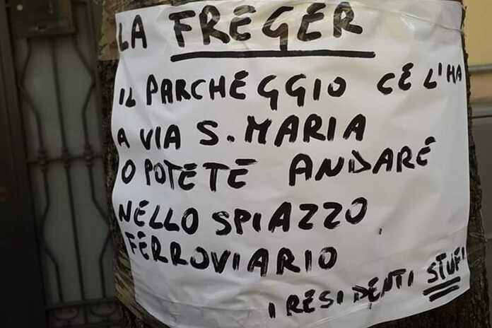 Angri – Disagi a “Corso Vittorio Emanuele”, tra residenti e lavoratori stagionali