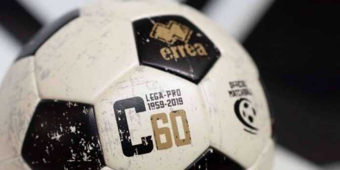 cropped-Pallone-Serie-C-19-20-ph-Cavese-Calcio-1-750x375