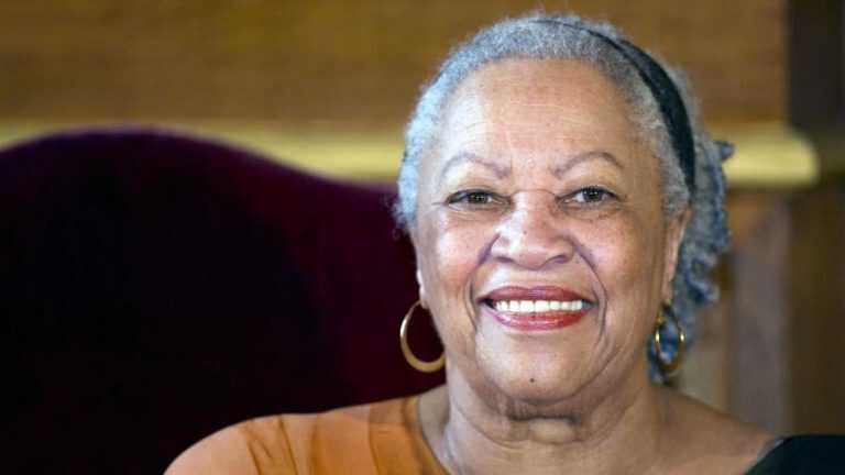 Morta Toni Morrison, prima scrittrice afroamericana a ricevere il premio Nobel