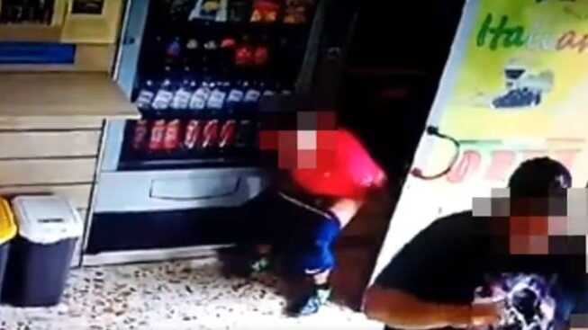 Bisogni umani, altro che cani…