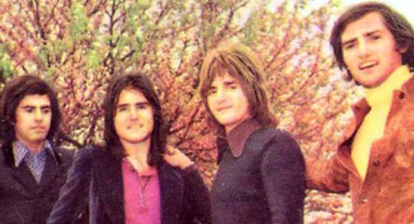 Un Poeta al risveglio, Gli Alunni del Sole