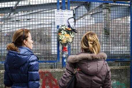 Napoli, confermata la pena ai tre che uccisero il vigilantes