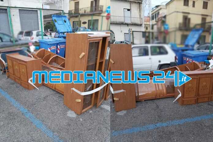 Angri – Arredamento urbano, “Il soggiorno di una città”