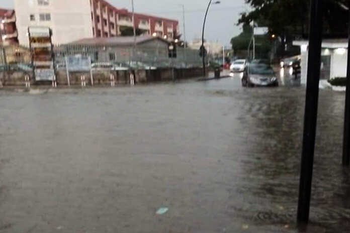 Scafati – Ritorna l’acqua alta nelle strade della città