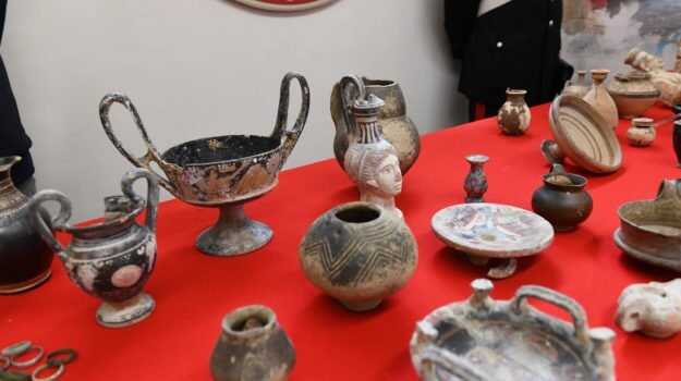 Trafficavano beni archeologici. 123 indagati.