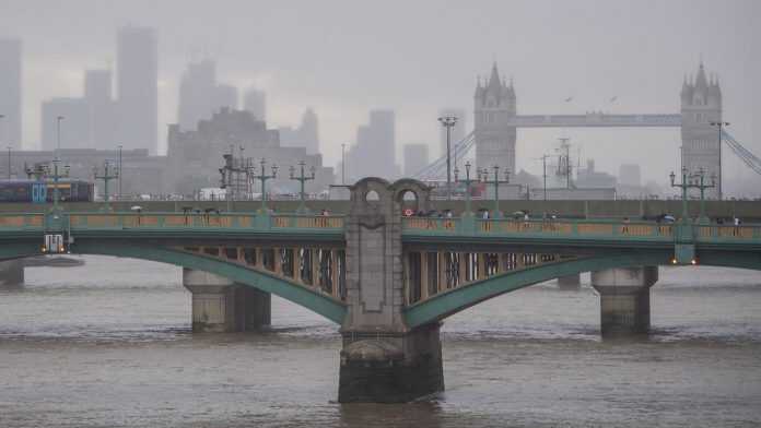 politie-sluit-london-bridge-af-vanwege-schietpartij