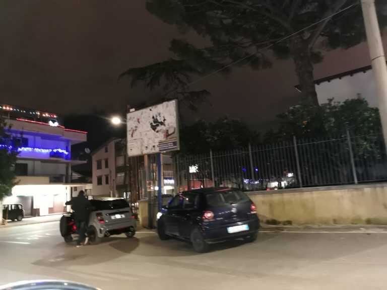 Angri, via delle Fontane, paura in serata