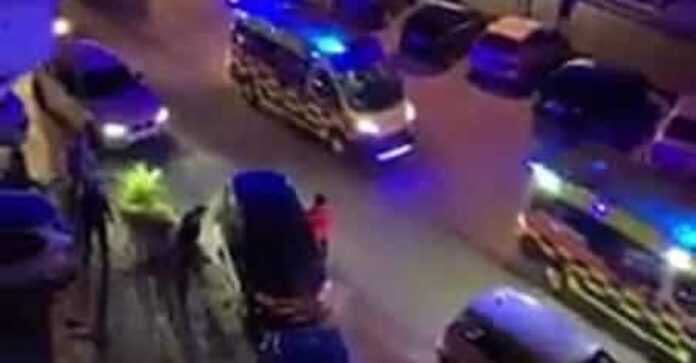 sfilata-ambulanza-capaccio-1-864x450