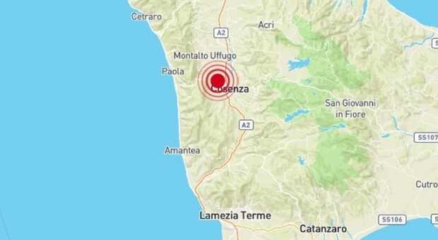 5072131_1731_terremoto_cosenza_calabria_oggi