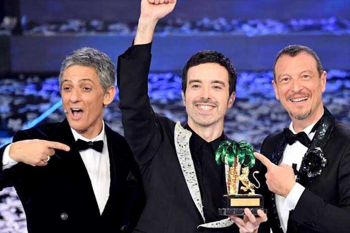 Napoli – Diodato incontra il pubblico alla Feltrinelli