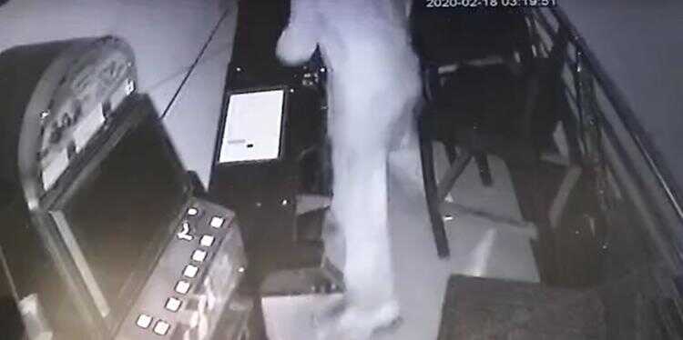 Assalto al videopoker fallito, meno male che è scattato l’allarme