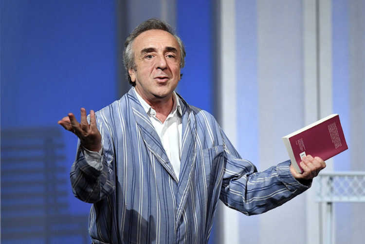 Teatro. Silvio Orlando a Salerno e provincia con “Si nota all’imbruire”