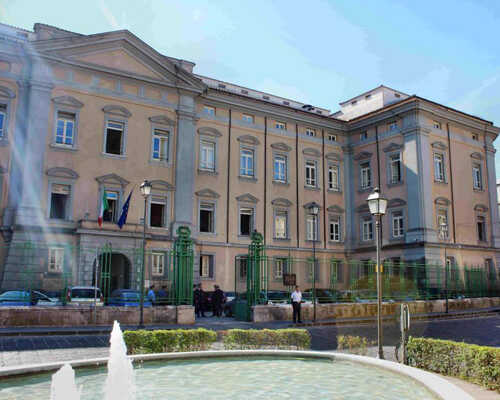 8 arresti per rapina aggravata, ricettazione e riciclaggio