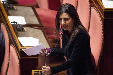 Coronavirus: esame nuovo decreto parte al Senato