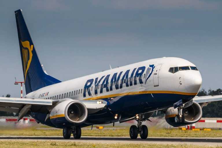 Codacons ed ENAC avvertono Ryanair: “Violate le normative anti-covid”