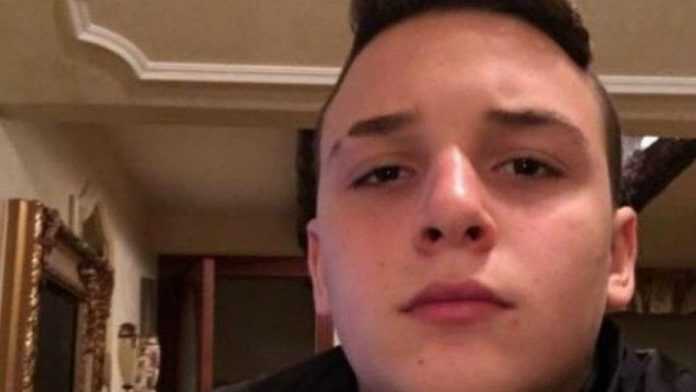 214839841-c7e97d2d-6599-4b39-b1f5-4121c2dc3cca