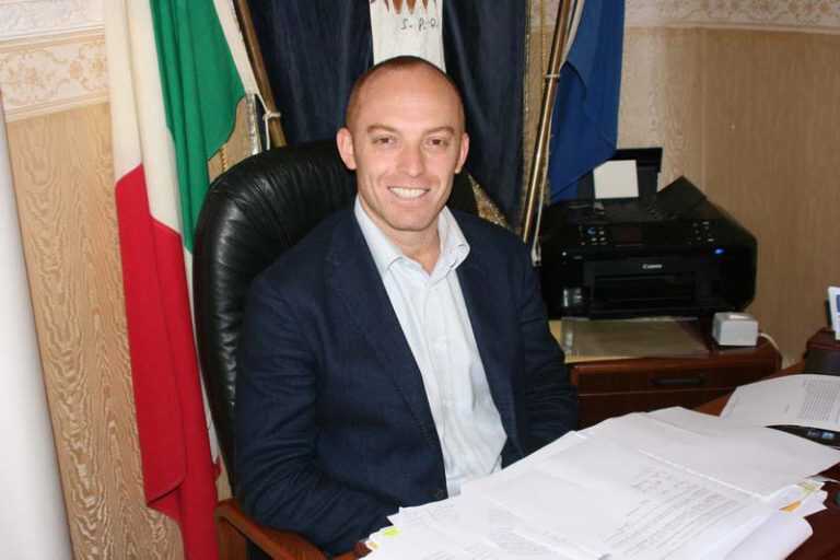 Coronavirus – “Stiamo vivendo una situazione difficile in cui è messa a dura la serenità e la fiducia nel futuro” – dichiara il sindaco di Patti