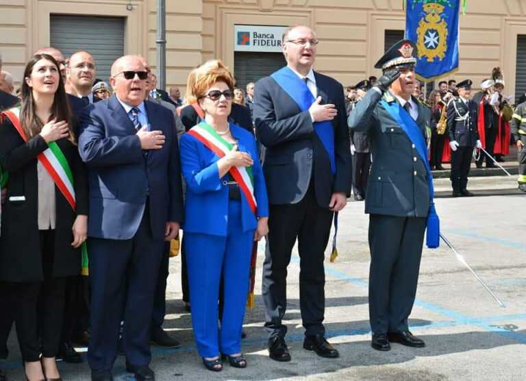 Oggi tutti i comuni salernitani, uniti e solidali, rendono omaggio alle vittime dell’epidemia