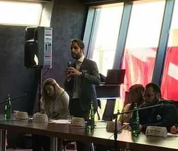 Didattica a distanza: meno compiti, più socialità. La riflessione del prof. Napodano