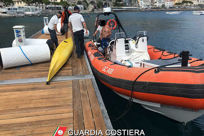 Grotta dello Smeraldo / Conca dei Marini – Ore d’ansia per un canoista 60enne