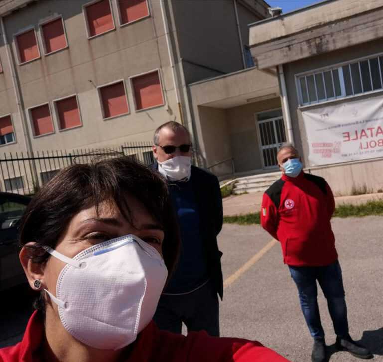 Eboli. Cariello ringrazia i volontari della Croce Rossa Eboli. Cariello ringrazia i volontari della Croce Rossa