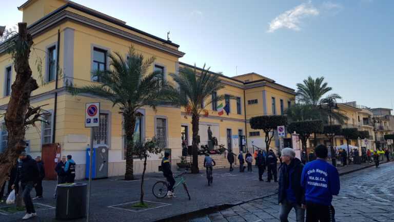 Poggiomarino – Finisce in carcere un 37enne – arrestato per maltrattamenti e tentata estorsione – nei confronti dei suoi genitori